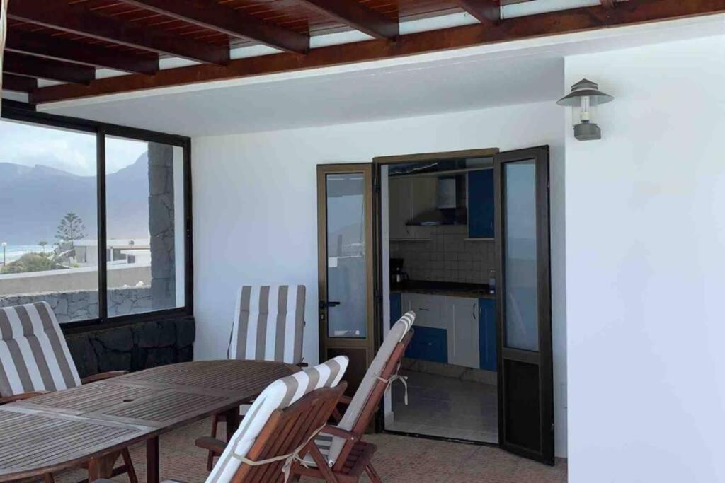 Villa Lia Famara Eksteriør bilde