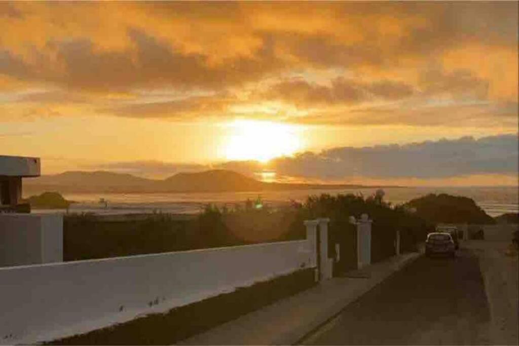 Villa Lia Famara Eksteriør bilde